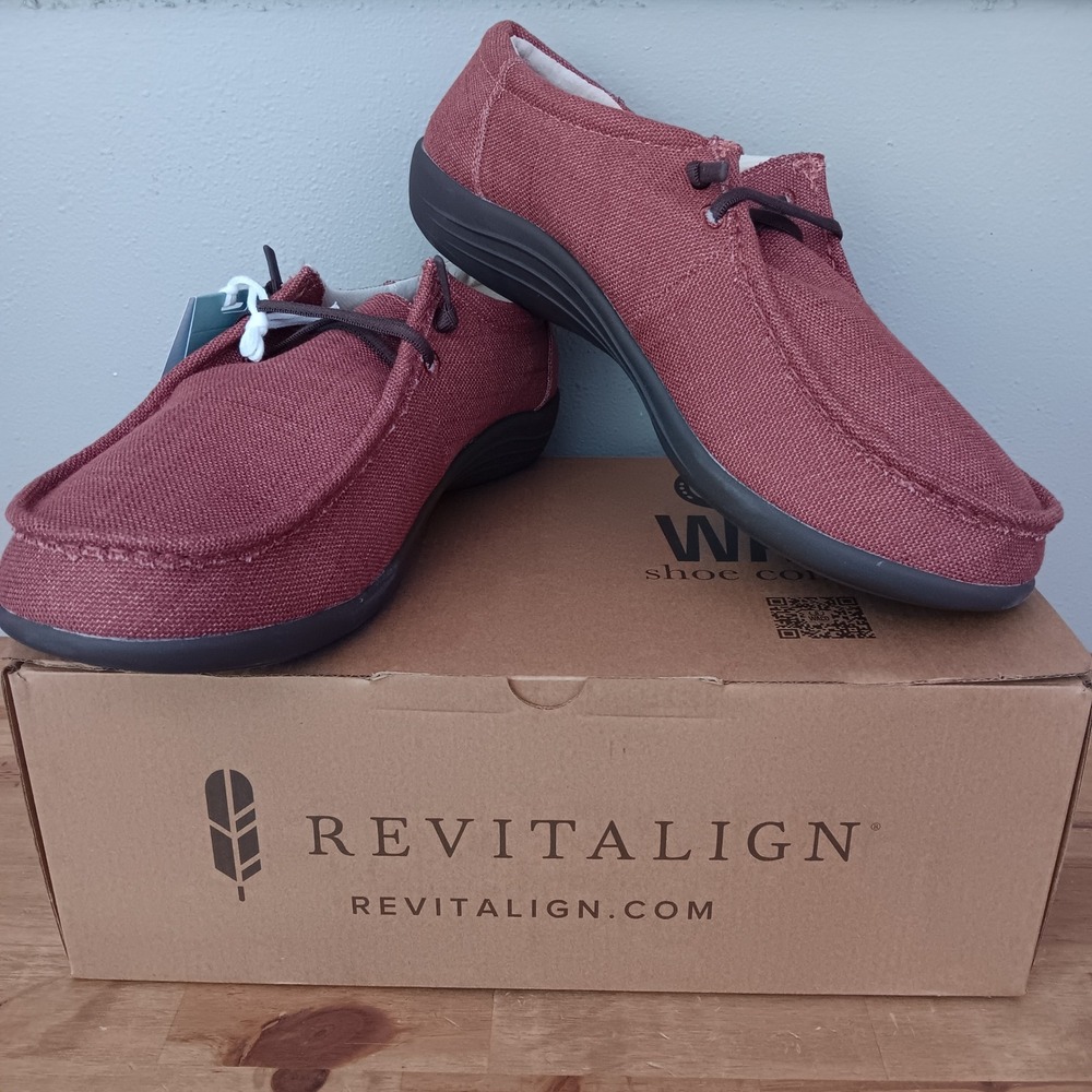 Revitalign Carefree Loafers Mens 13EE Brick New Orthotic Canvas Slip On RV2018